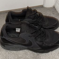 Nike Air Max Excee Black size 8