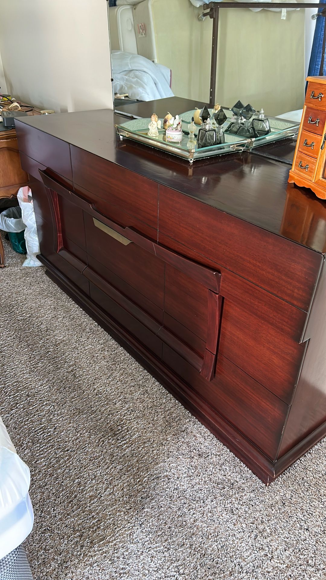 Mahogany Bedroom Set