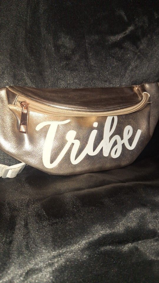 Womens Rose Gold Fanny Pack