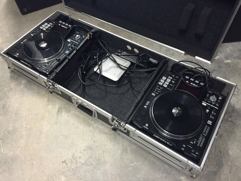 Denon SC3900 DJ media player (pair)