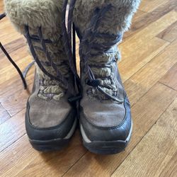 Hi-Tec Womens Boots St.Moritz Lite Snow Boot