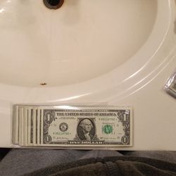 Lot of (33)$1  Star ⭐ Notes 
