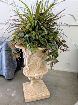 Florence stone urn