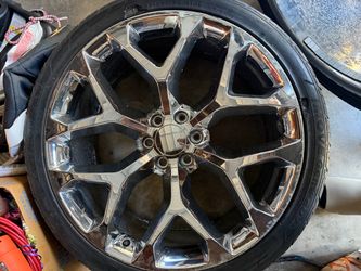 24” snowflake !! Read Description