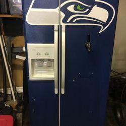 Seahawks Kegerator