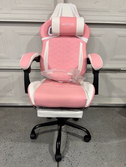 Brand new gaming chair!