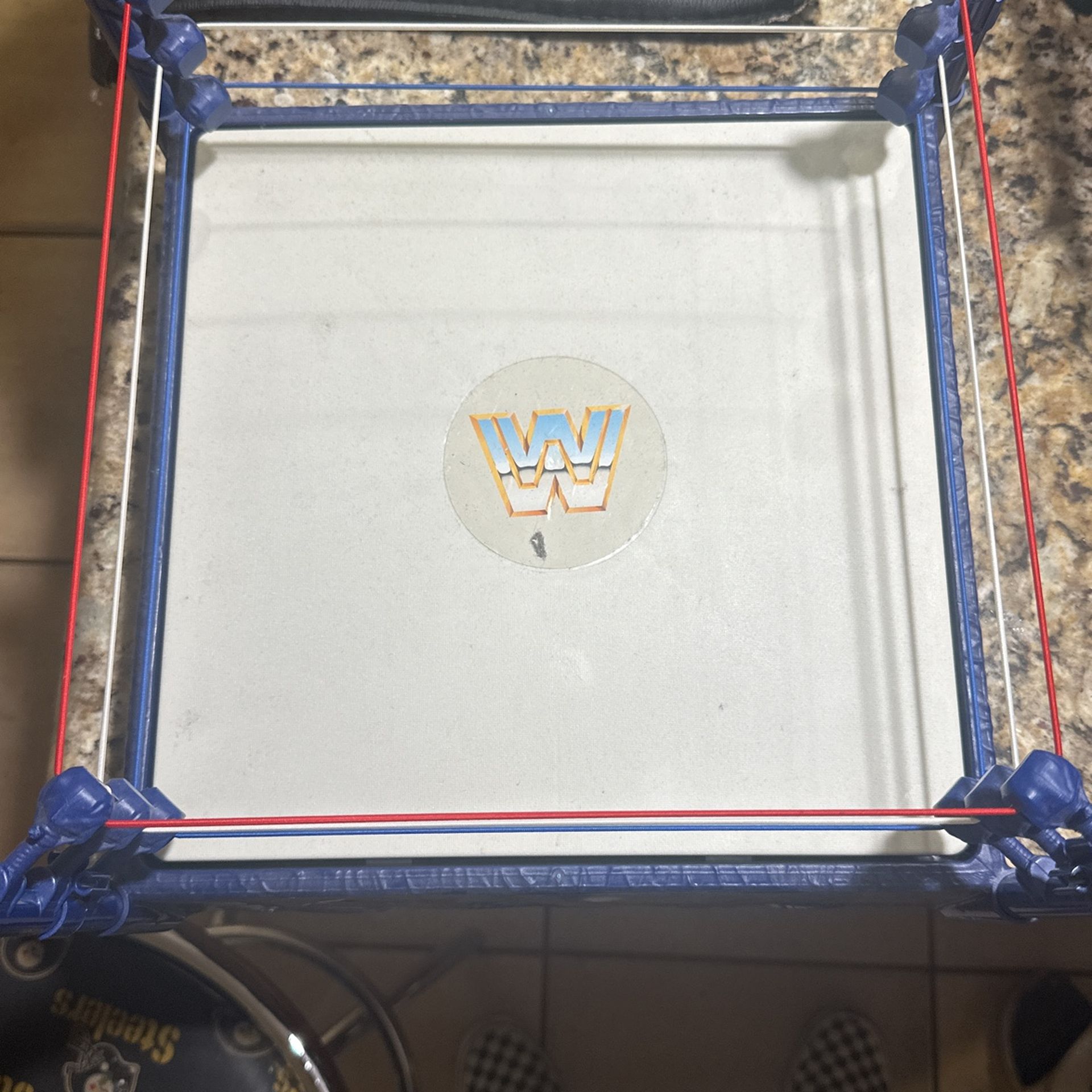*FREE* WWE kids Wrestling Ring Playset  