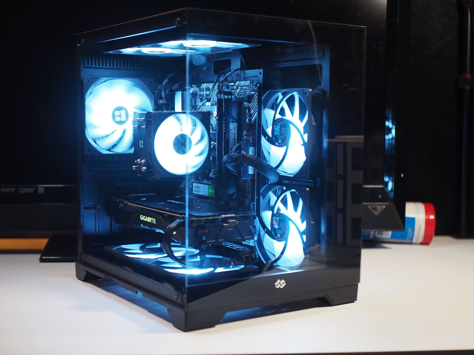 Powerful Gaming PC - Ready For Action