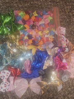 Girl Bows And Hair Clips