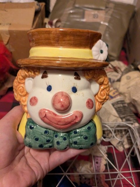 Clown Plant Holder