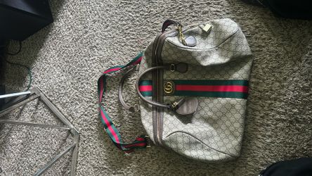 GUCCI DUFFEL /TRAVEL BAG (GG)