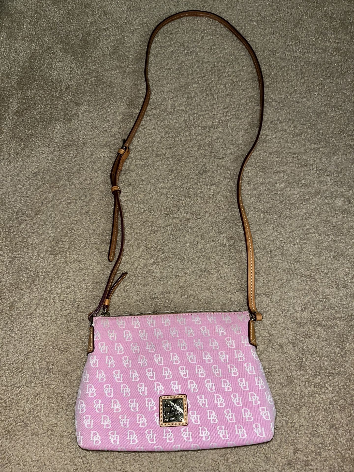 dooney and bourke crossbody bag