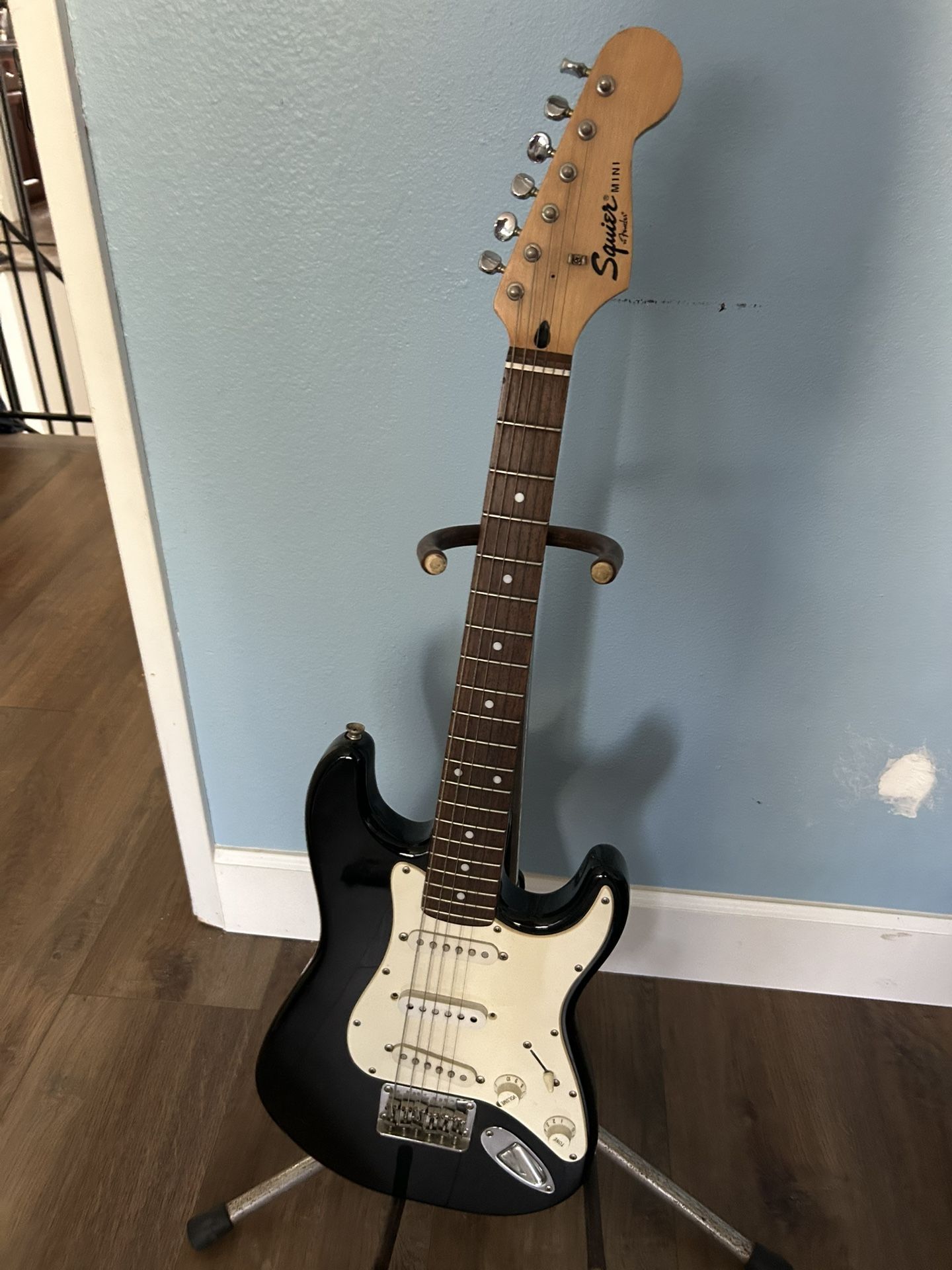 Squier Mini Fender