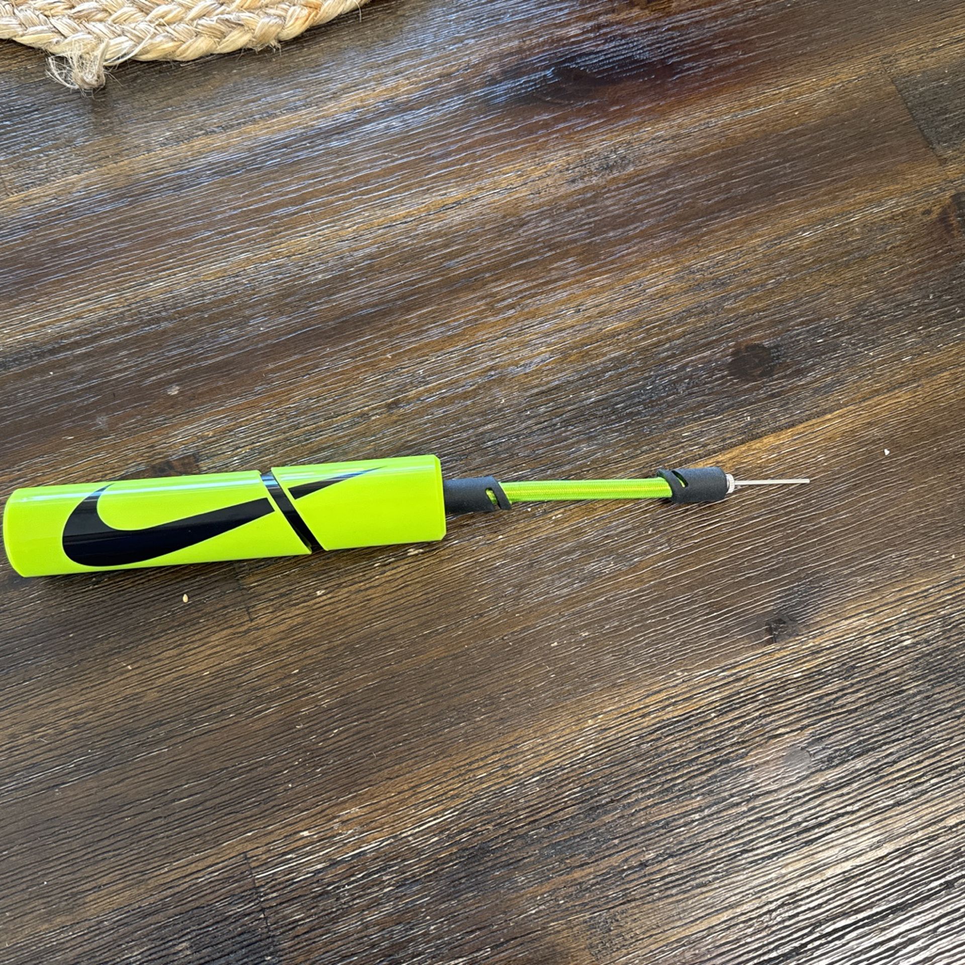 Nike Pump Ball