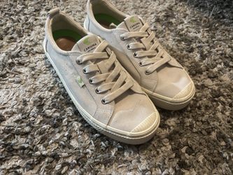 CARIUMA Sneakers