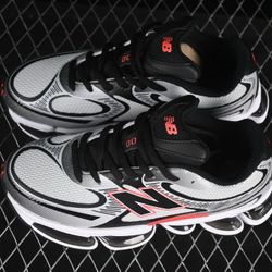 Size 11 New Balances 
