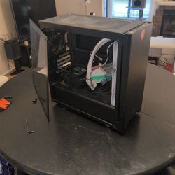 Corsair Case, Thermalright Water Loop Cooler, Four 120mm Case Fans