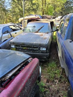 Part Out 90s Chevy S 10