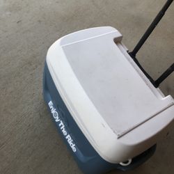 Igloo Cooler Like New 