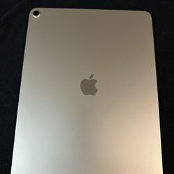 iPad Air (M3) 13-inch (128 GB)  Gold Brand New!!