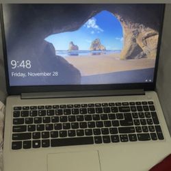 AMD Athlon Silver 7120U with Radeon Graphics (Free Mouse) Charger Included