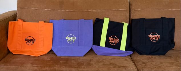 Trader Joe’s mini canvas totes