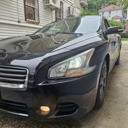 2012 Nissan Maxima