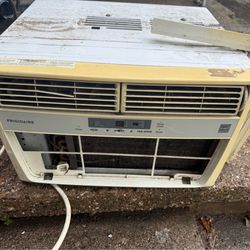 Frigidaire ac unit