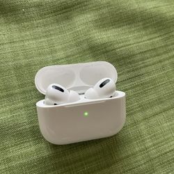 Apple AirPods Pro 2 Like Brand New Condition With Case 