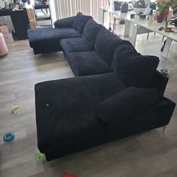 U Shaped Couch 