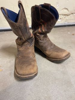 Boys Cowboy boots Cody James size 3