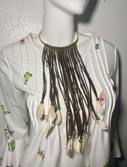 Choker Necklace Tassel/Fringe Gold Tone and Brown With Feathers, Beads