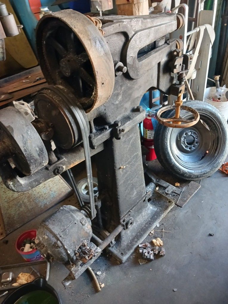Sheet Metal Bead Roller
