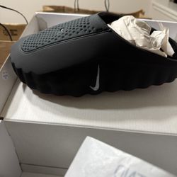 Nike Minds Black Size 9m