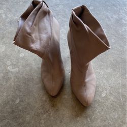 Arturo Chiang Leather Boots 8M