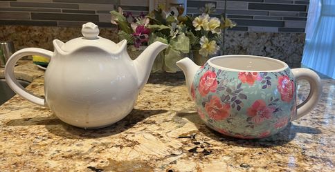 2CERAMIC TEA POTS -LOT
