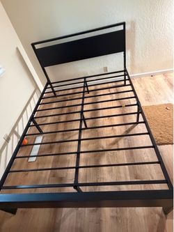 Full Bed with Mattress