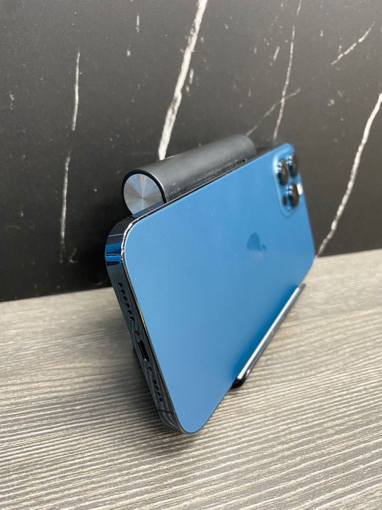 iPhone 12 Pro Max 256gb Unlocked ID: 2333