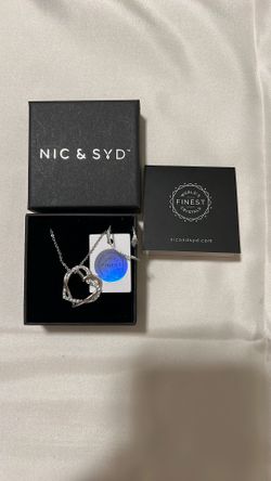 Nic & Syd Double-Heart Necklace