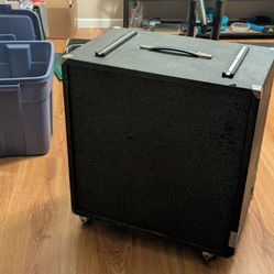 Vintage Kustom 1-15 B Bass cabinet WORKING