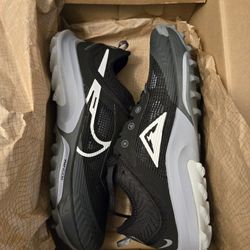 Women's Nike Air Zoom Terra Kiger 8 - Black/Platinum-Anthracite 