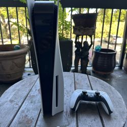 Sony PS5 Disc Version Price is firm/Read Description