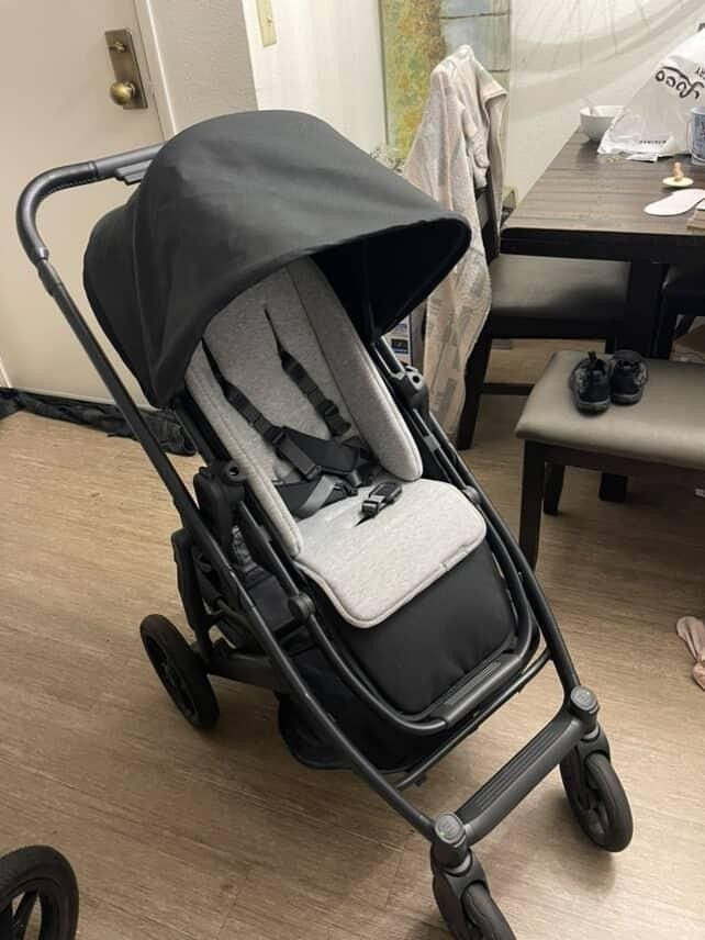 Uppa Baby JAKE Stroller and Carseat