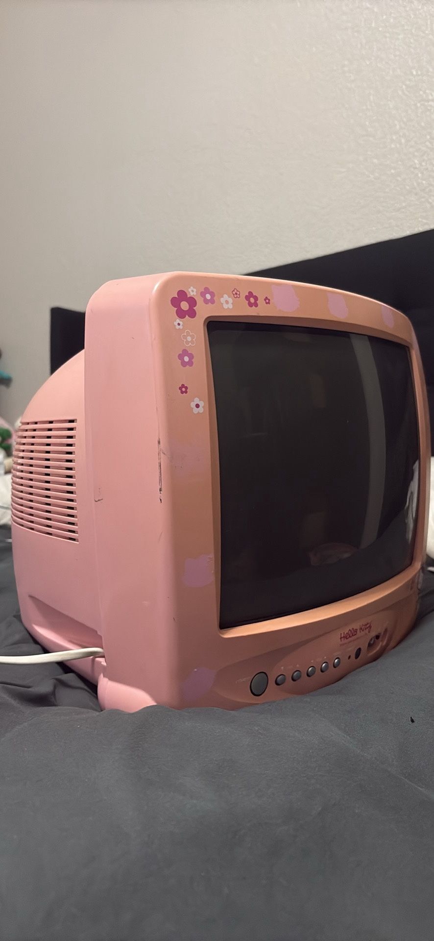 Vintage Hello kitty Tv