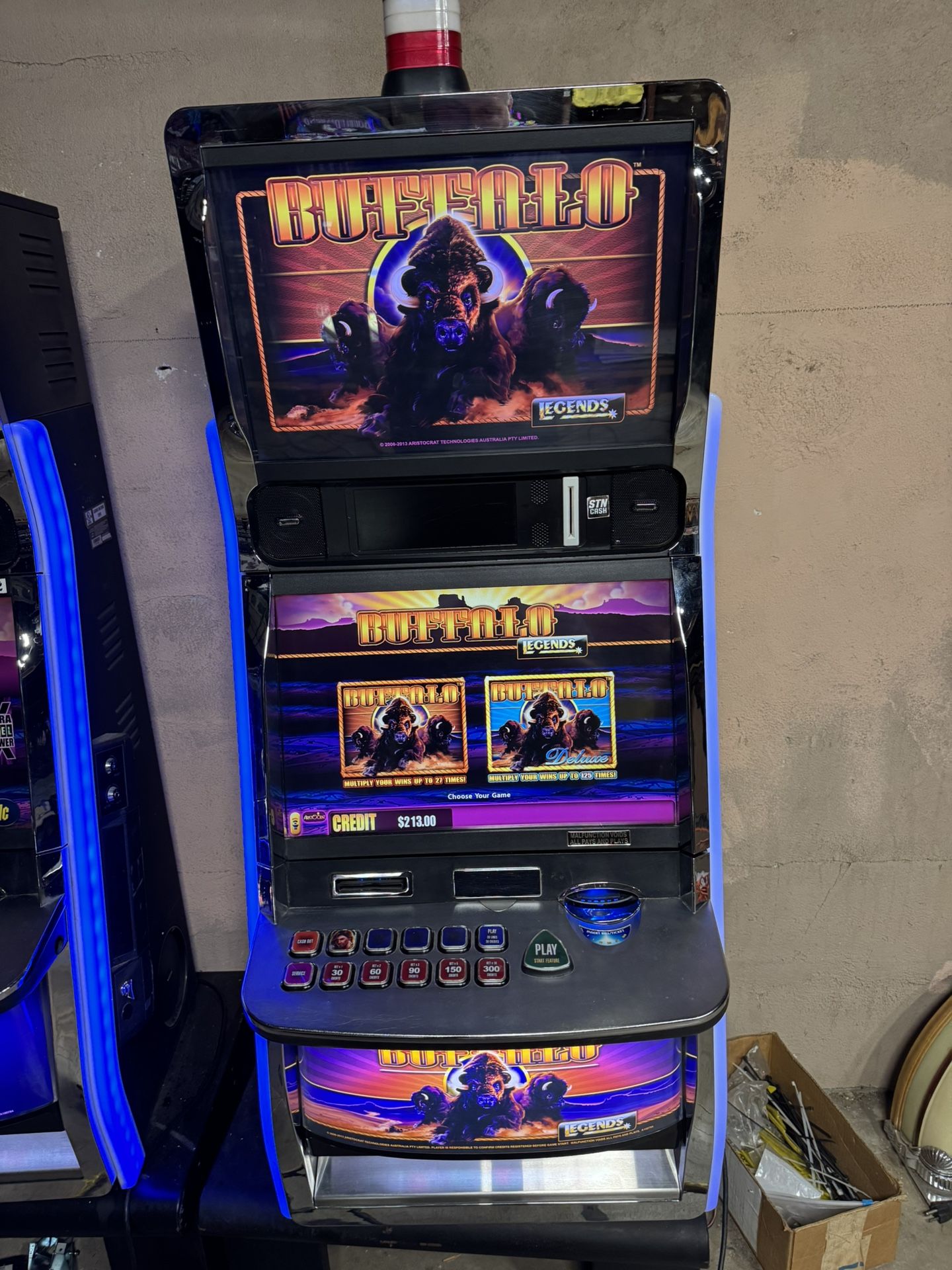 Buffalo Legends Slot Machine