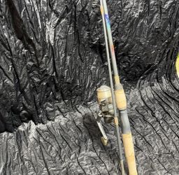 Shakespeare Ranger Fishing Rod, SP662M 6’6” Medium Action 6 To 12 Pound Line