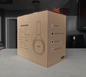 Wirless Bluetooth headphones