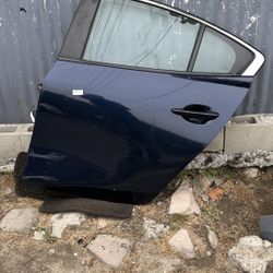 2019-2024 MAZDA 3 REAR RIGHT DOOR 👉👉ASK FOR PRICE 