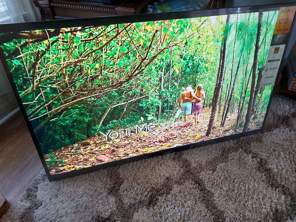 Brand New > > 55" Sony Android w/Voice Search