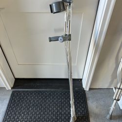 Adjustable Arm Band Crutches